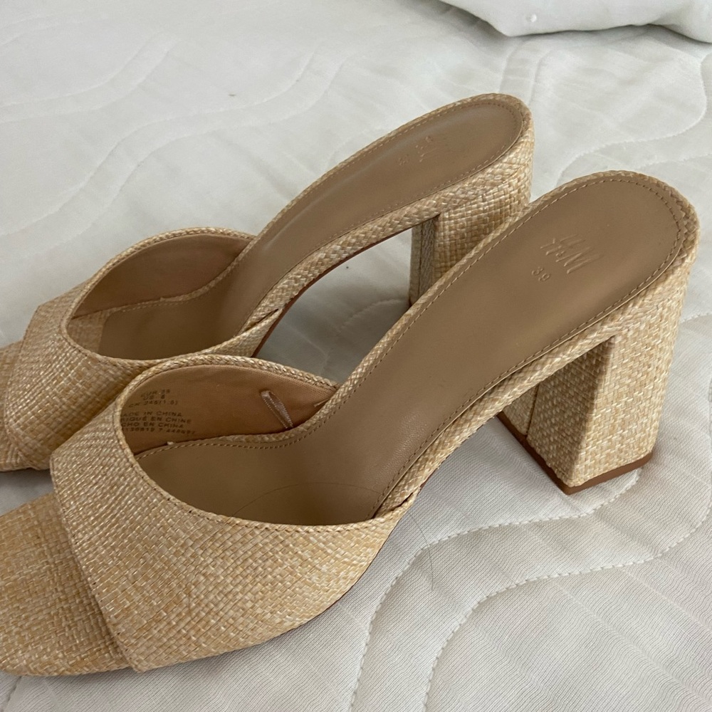 Tan H&M heels size 8